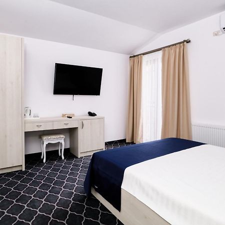 Eros Beach Resort Navodari Bagian luar foto